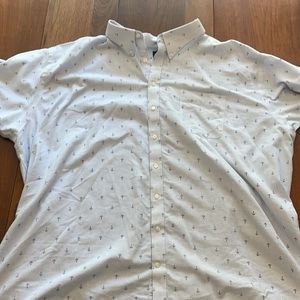 Big mens short sleeve Oxford shirt.